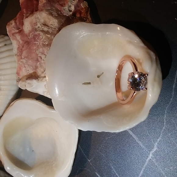 Solitaire Diamond Engagement / Wedding Ring 2ct - Picture 4 of 8